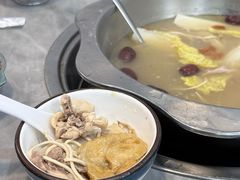 -光头药膳鸡(莱茵小镇店)