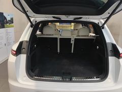 -理想汽车(世纪汇店)