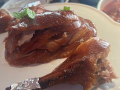 精品烤鸭-悦江(梅奔中心店)