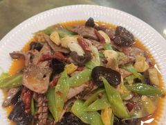 -糊涂兔毛毛菜(八里庄店)