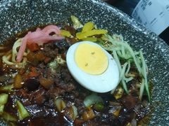 辣辣炸酱面-KCOOKING概念韩餐(世茂52+店)