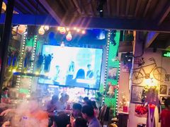 -红牌美蛙鱼头火锅(万辉国际广场店)