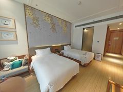 -大连金石滩绿发温泉假日酒店