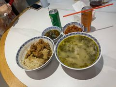 -鲁达面馆本帮风味(共康东路店)