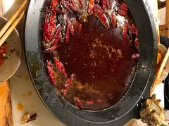 -黄潇洒老火锅(九眼桥宏济巷店)