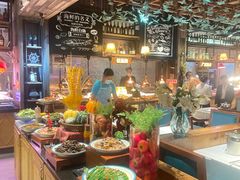 -领鲜活海鲜榴莲自助火锅(东门店)