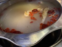 -光头药膳鸡(莱茵小镇店)