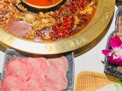 -哥老官重庆美蛙鱼头(日月光店)