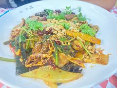 -拿渡·水煮鱼麻辣香锅(王府井奥莱·香江小镇店)