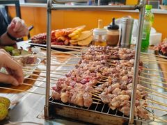-哈尔滨小酒馆·鲜肉现穿自助烧烤(康新花园店)