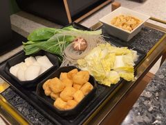 -一席地·本地鸡窝·杭帮鸡火锅(萧山银隆百货店)
