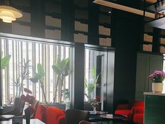 -喜鹊愉家酒店(郑州曼哈顿博览中心地铁站店)