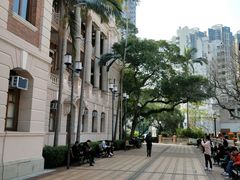 -香港大学