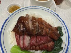 -香港新发烧腊茶餐厅(水围店)