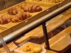 -巴黎贝甜(大宁国际商业广场店)