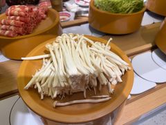 -宝龙城(杭州滨江店)
