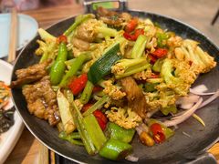 干锅有机菜花-合合春饼·酱骨·东北菜(潘家园店)