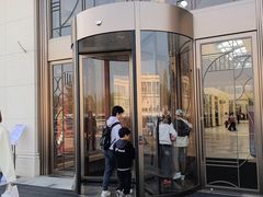 -斯普瑞斯奥特莱斯