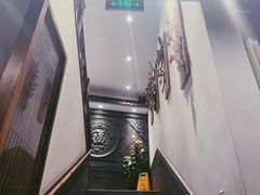 -亿诣蝎府炸酱面羊蝎子火锅(酷车小镇店)