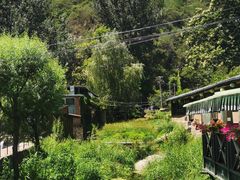 -北京水岸山吧度假村(雁栖镇店)