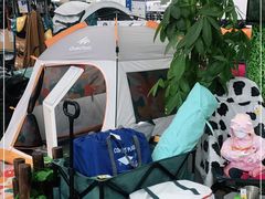 -迪卡侬(西华店)