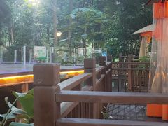 -二荆条·蜀鲜汇城市森林火锅