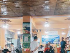 大堂-抚仙湖生态石锅鱼野生菌(告庄店)