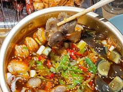 -街角等你.大连海鲜烧烤.经典铁板海鲜串(西安路店)