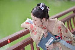 -汉仪华裳汉服馆(打浦桥店)