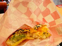 -塔斯汀中国汉堡(夏良地铁口店)