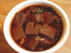 -大脸鸭记鸭血粉丝·小锅米线(水游城店)