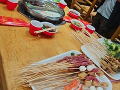 -袁记串串香(泉水轻轨站店)