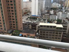 -昆明中心皇冠假日酒店
