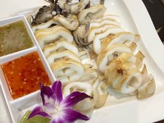 -Dang restaurant (patong phuket)