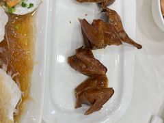 -金时代顺风大酒店(临港百联店)
