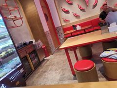 -小蛮椒麻辣烫·麻辣拌(青浦宝龙店)