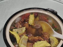 -江城小馆陕南妈妈菜·全球旅行餐厅(钟楼店)
