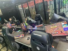 -绿树电竞(五路店)