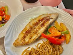 -伯顿西餐厅(厚街香榭丽店)