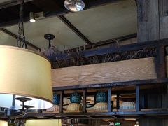 -领鲜活海鲜榴莲自助火锅(东门店)