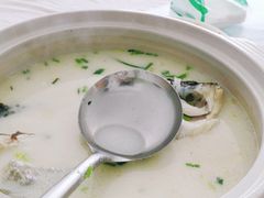 -天乐农家鱼头王(天目湖店)