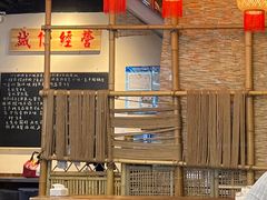 -丽丽三鲜螺蛳粉(田林路店)
