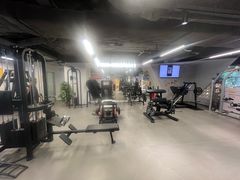 -超鹿运动(达信大厦店)