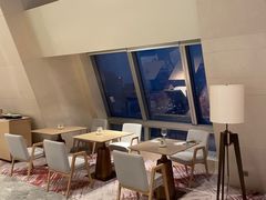 -上海世茂皇家艾美酒店
