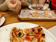 -城市大道红炉披萨烘焙坊