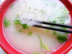 -烤鸭肉夹馍鸭汤店