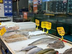 -金沙滩海鲜餐厅·海肠捞饭·手工水饺(梅江龙水园店)