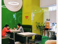 大堂-佰搭果·广式茶餐厅(西华路店)