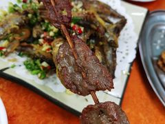 烤鲜牛肉串-辉记潮汕海鲜砂锅粥(市桥店)