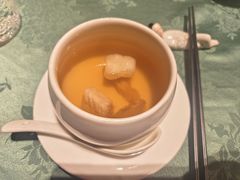 -龙凤荟·传统粤菜点心(新天地店)